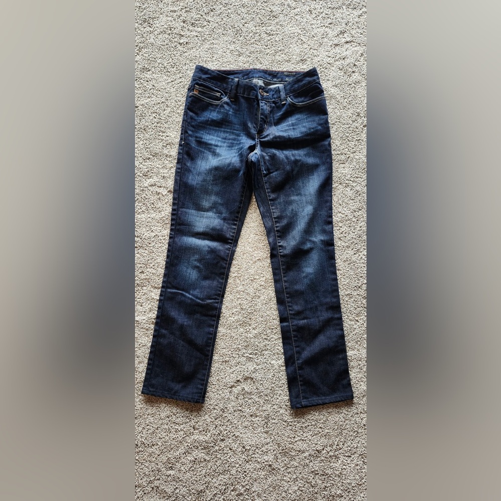 Eddie Bauer Modern Slim Straight Jeans - size 4